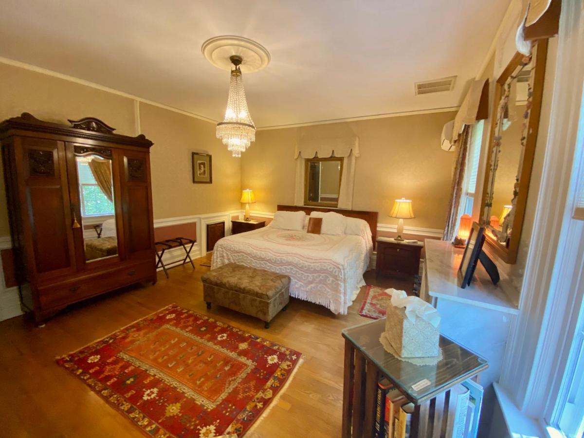 The Melange Inn Hendersonville Esterno foto
