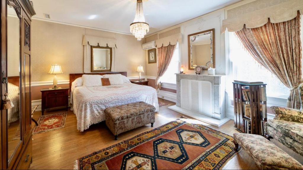 The Melange Inn Hendersonville Esterno foto