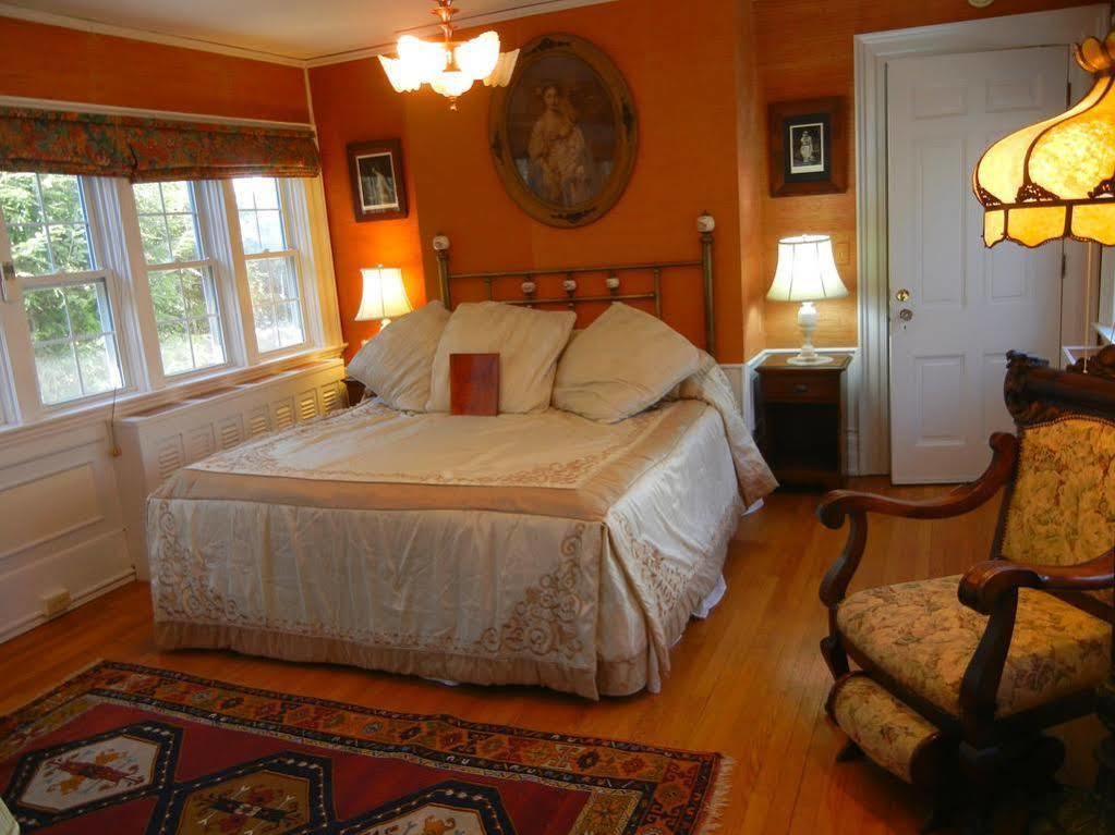 The Melange Inn Hendersonville Esterno foto